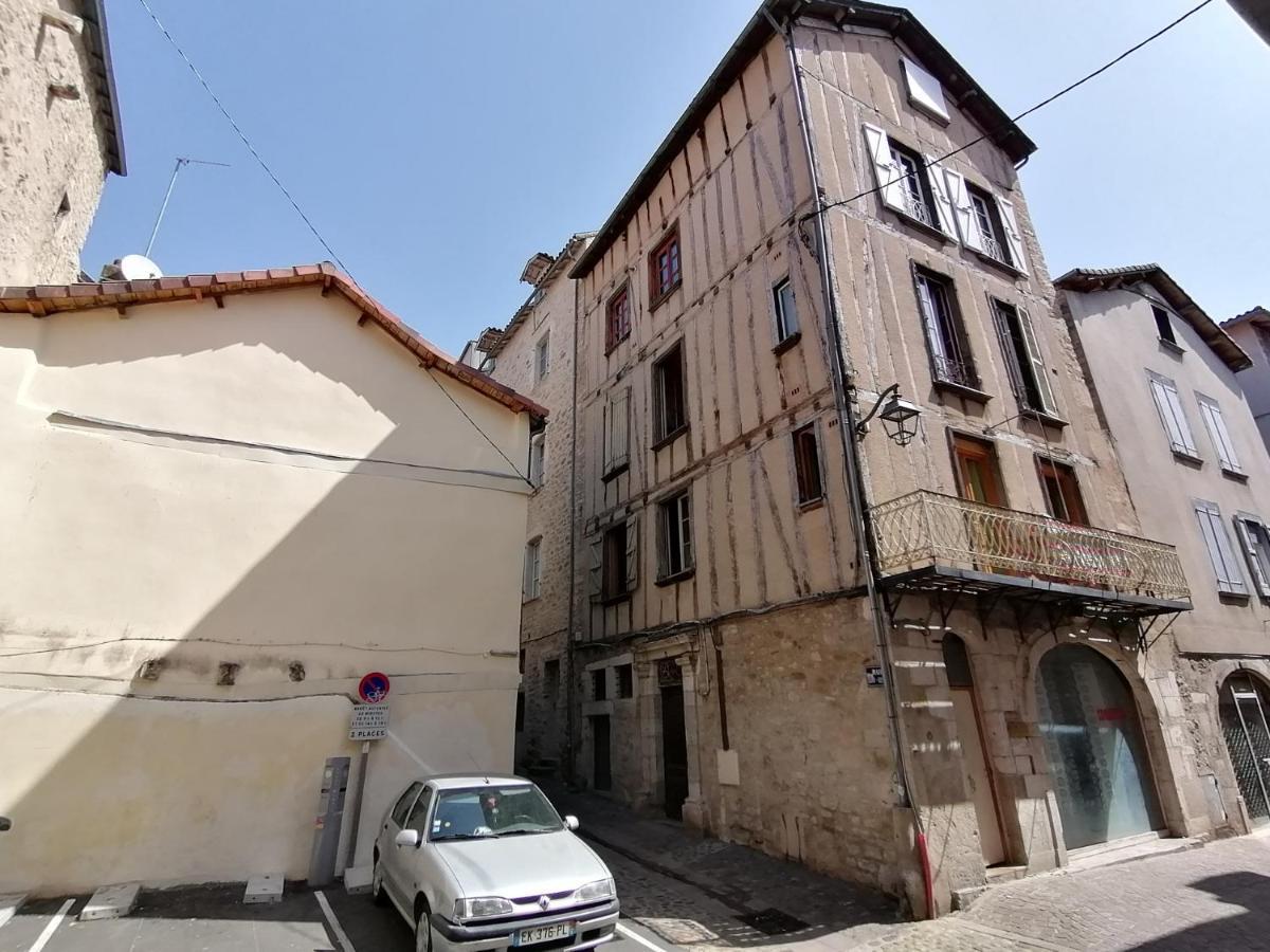 Au Temps D'Antan Apartamento Villefranche-de-Rouergue Exterior foto